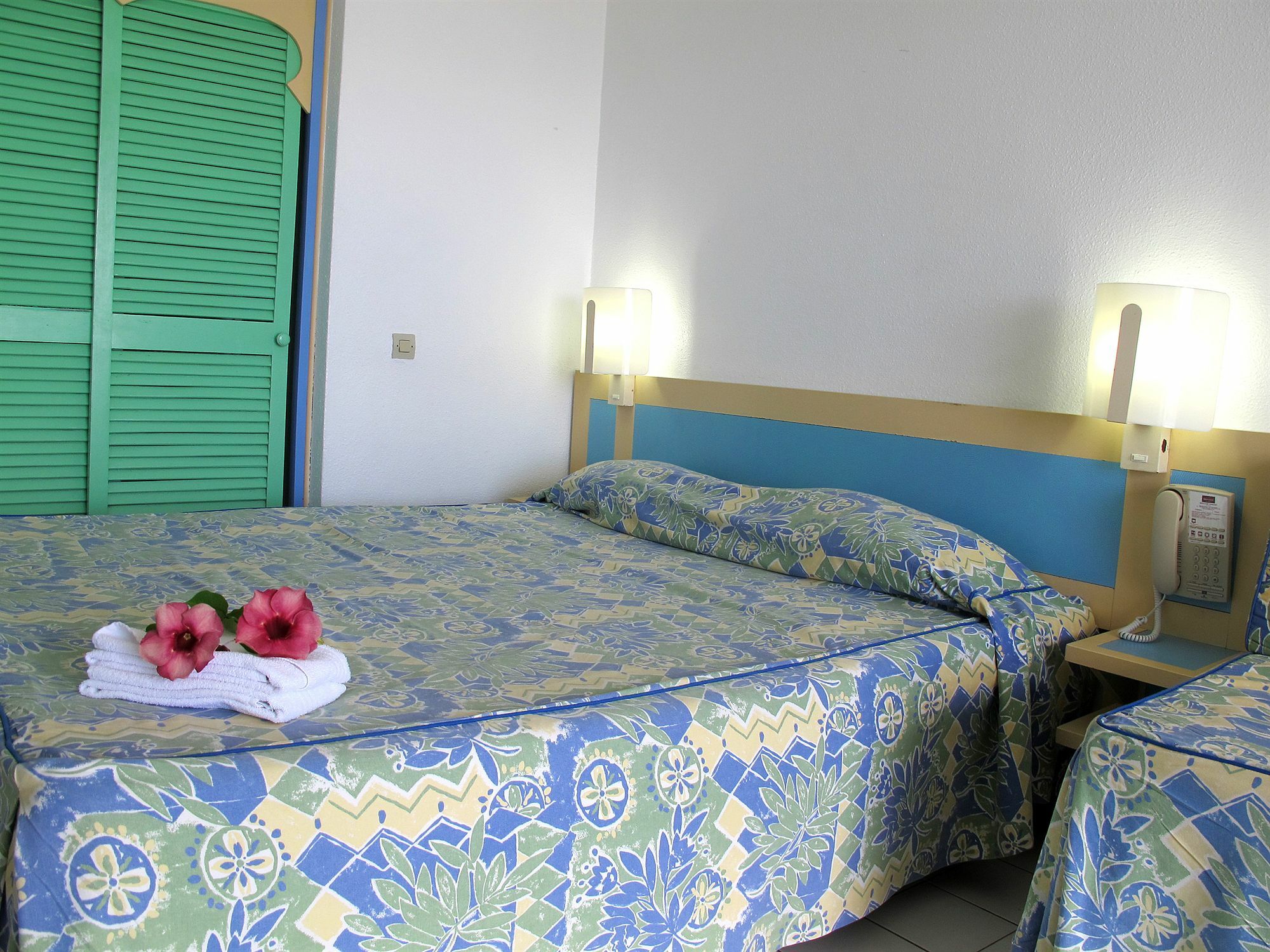 Marine Hotel Diamant لو ديامانت المظهر الخارجي الصورة