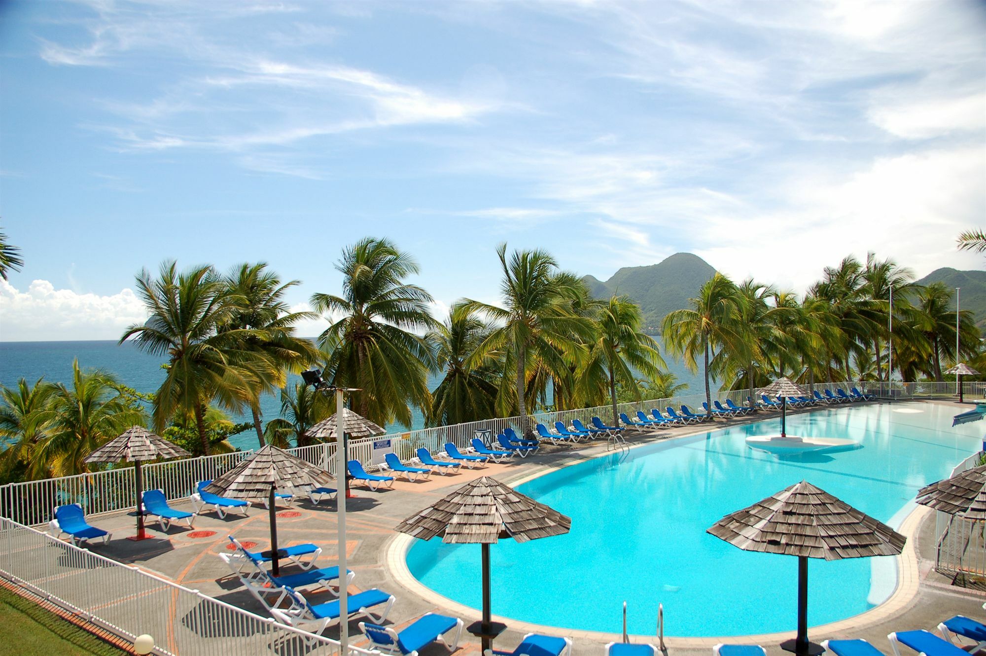 Marine Hotel Diamant لو ديامانت المظهر الخارجي الصورة